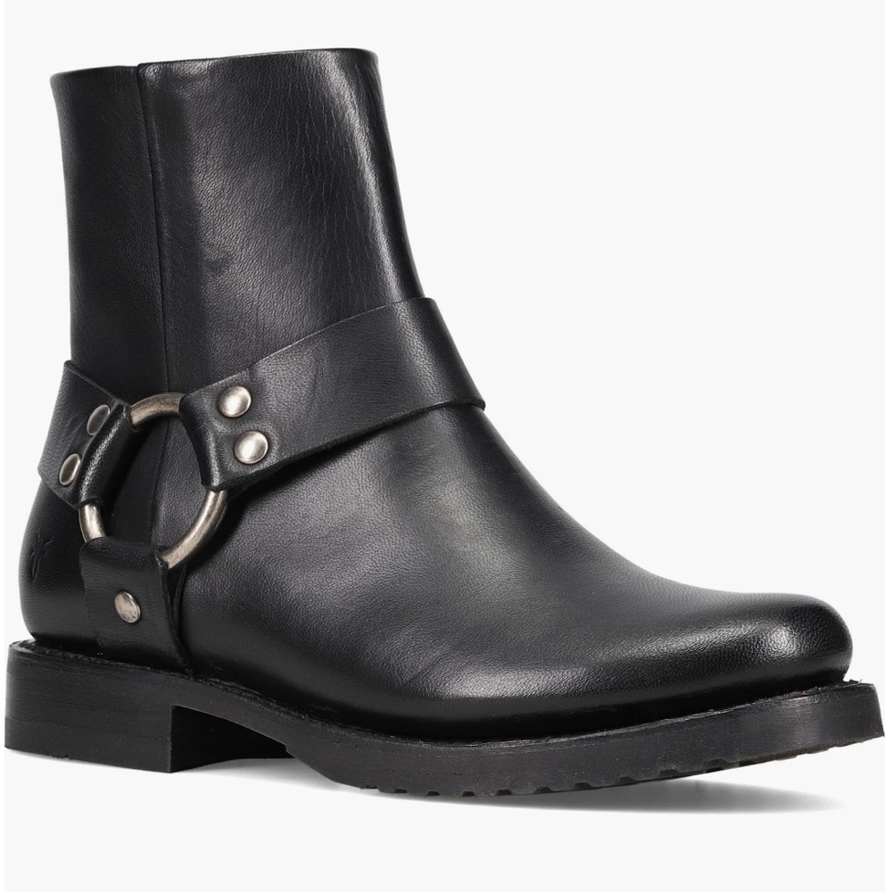 Frye Veronica Harness Short Boot 9.5 Black